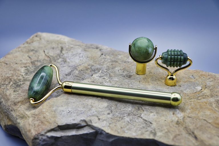 jade, face roller, rock, therapy, health, wellness, care, toner, massager, closeup, jade, jade, jade, jade, jade, face roller, face roller, face roller-7302074.jpg
