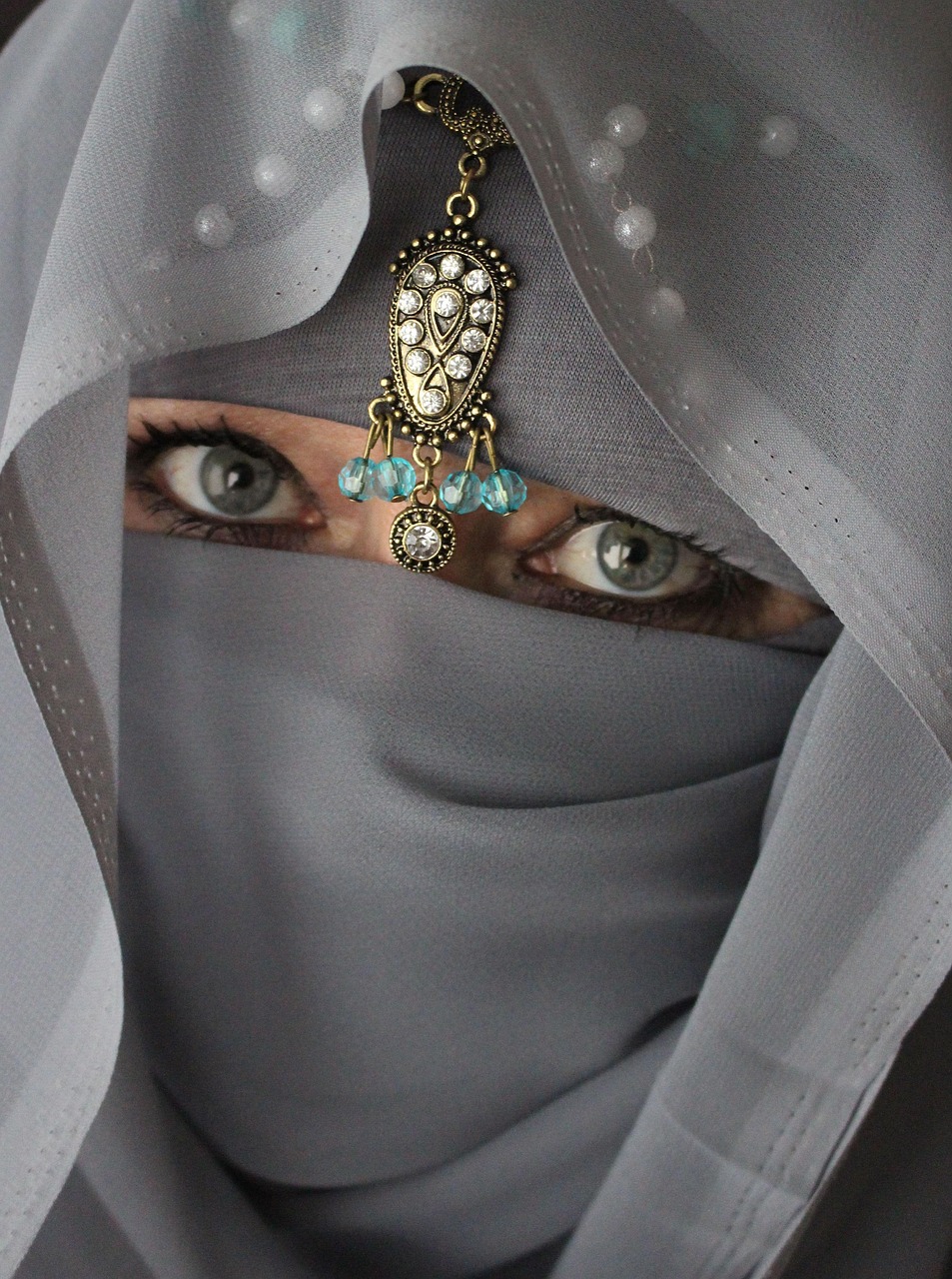 scarf, woman, sari, orient, oriental, eyes, veil, veiled, shroud, cloth, hijab, hijab, hijab, hijab, hijab, hijab-7281543.jpg